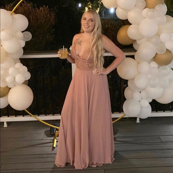 Bridesmaids Gown - Picture 3 of 8